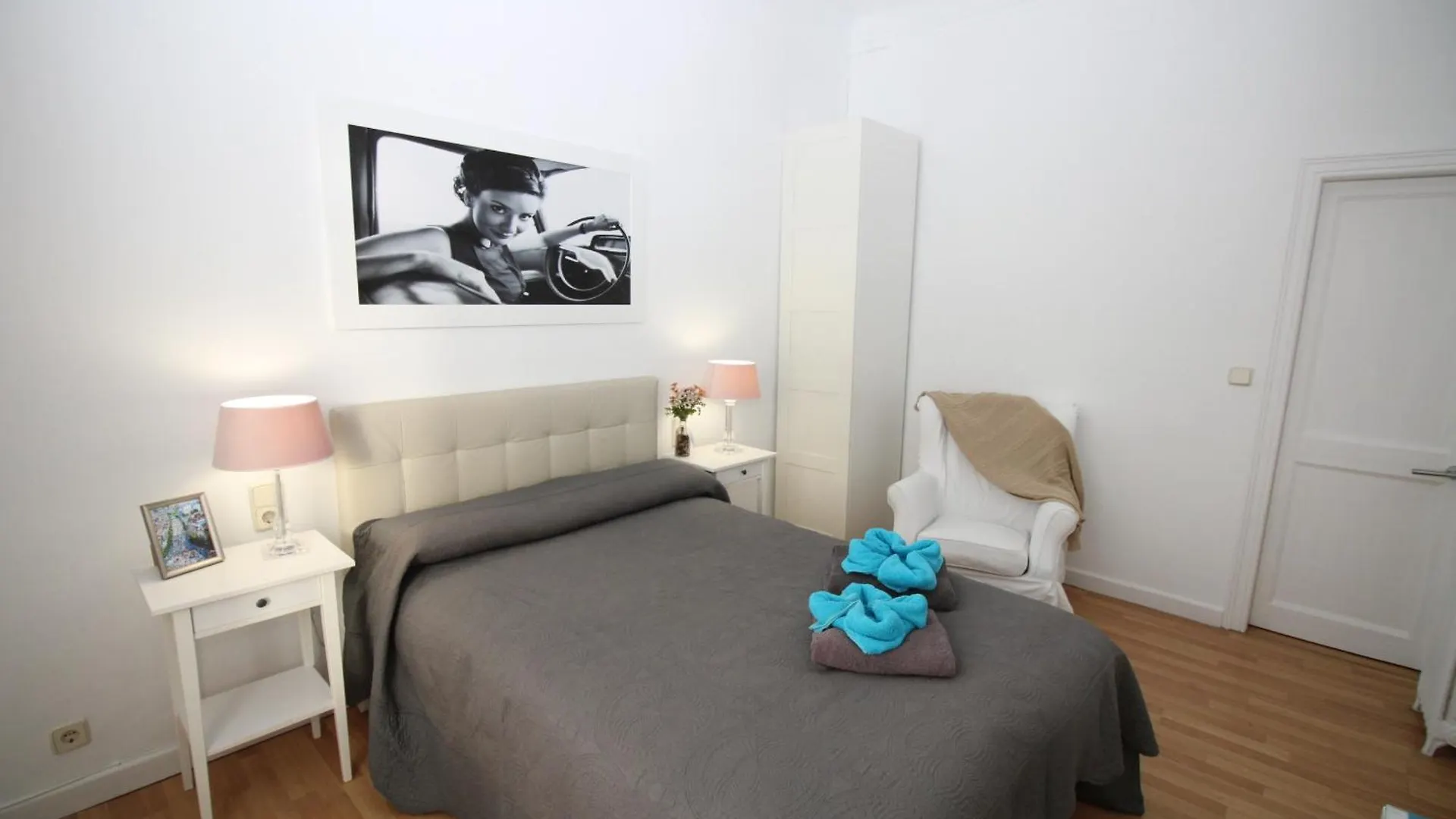 Bed & Breakfast Rooms Tetu Barcelona